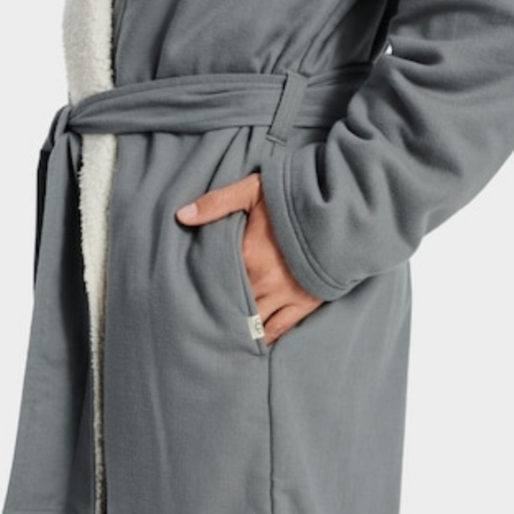 UGG Men's Kalib Robe - Picture 4 of 5